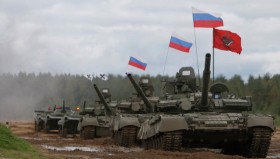 Nga mời Mỹ tham gia "đua xe tăng"