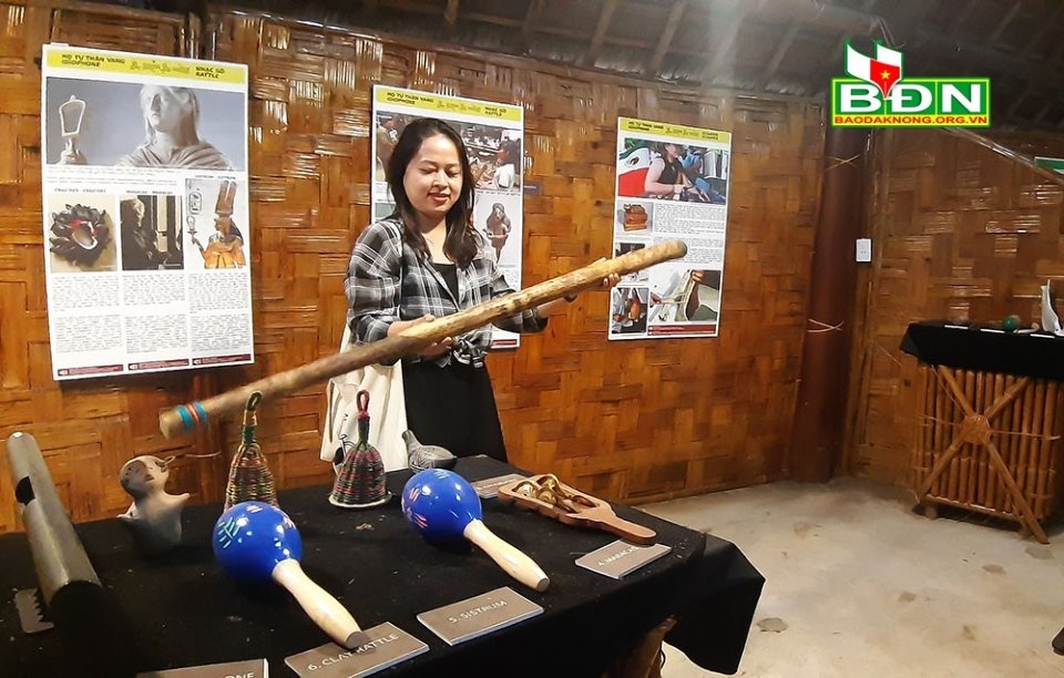 Trải nghiệm nhạc cụ các dân tộc trên thế giới tại Đắk Nông