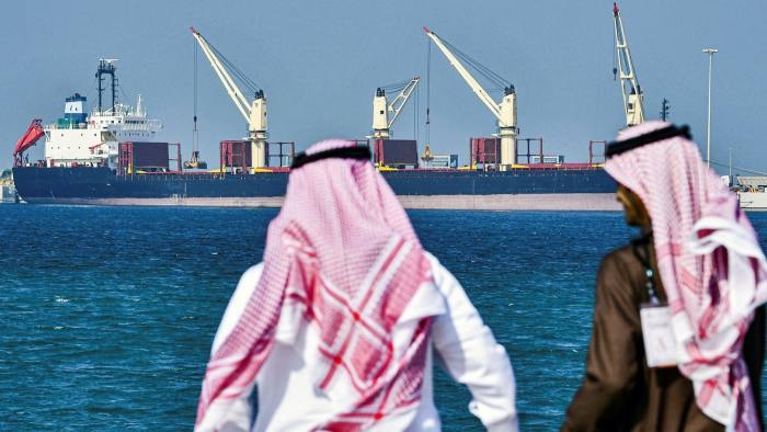 Ả-rập Xê-út tăng giá dầu đối với thị trường chính Châu Á