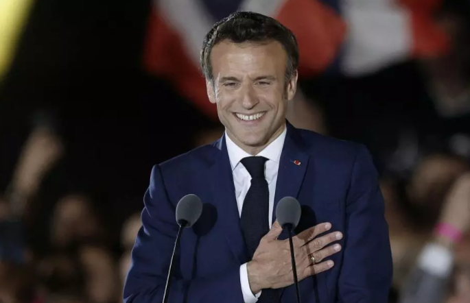 Tin Bộ Ngoại giao: Điện mừng Tổng thống Pháp Emmanuel Macron tái đắc cử