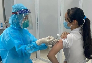 Lợi ích thực sự của tiêm vaccine phòng COVID-19 là gì?