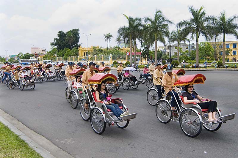 ngoi xich lo du lich ngam thanh pho da nang tai sao khong