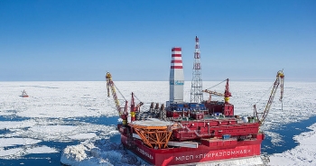 Lần đầu tiên trong lịch sử, dầu Bắc Cực của Nga cập cảng Trung Quốc
