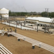 Rosneft dừng khai thác 16 mỏ dầu khí tại Sakhalin