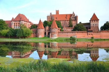 Malbork - Lâu đài bằng gạch lớn nhất thế giới