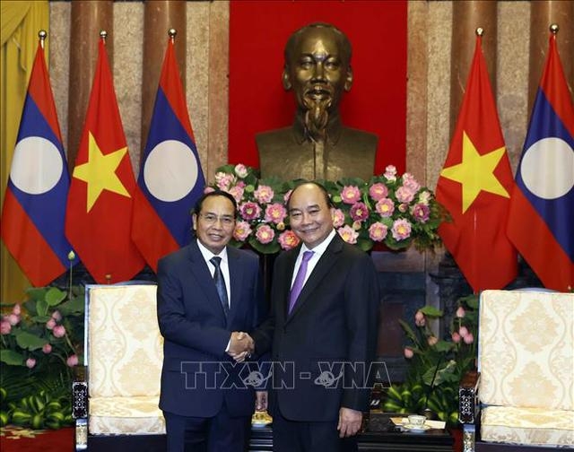Chủ tịch nước Nguyễn Xuân Phúc tiếp Phó Chủ tịch nước Lào Bounthong Chitmany