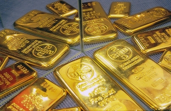 Venezuela mua dầu của Iran bằng những máy bay chở đầy vàng