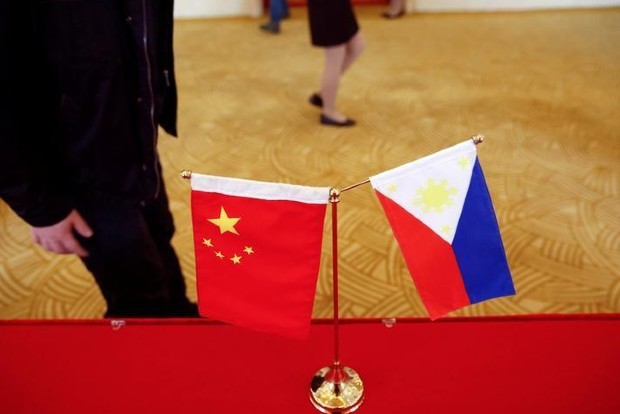 Philippines dỡ bỏ lệnh cấm thăm dò dầu khí ở Biển Đông