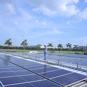 Việt Nam đặt mục tiêu tăng gấp đôi năng lượng tái tạo vào 2030
