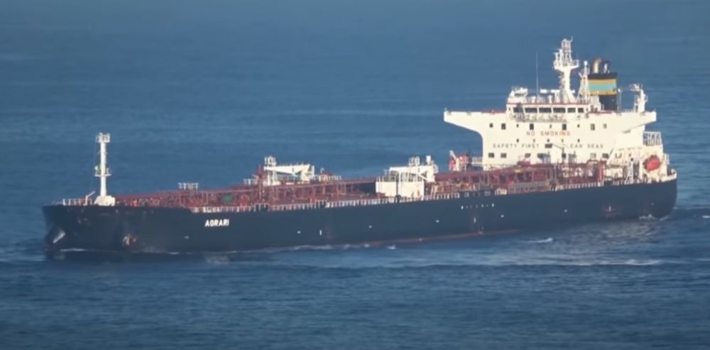 Nổ mìn ở cảng Saudi Arabia, một tàu bị hư hại, Riyadh nói do khủng bố