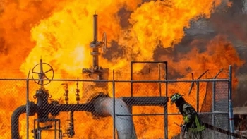 Nhiều cơ sở dầu khí bị tấn công tuần qua
