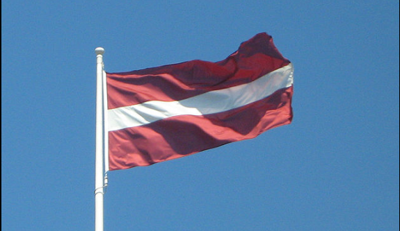 Tin Bộ Ngoại giao: Điện mừng Quốc khánh Cộng hòa Latvia
