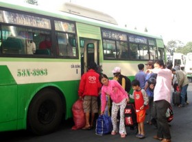TP HCM: Tăng cường xe buýt phục vụ người dân trong dịp Tết