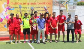 PSA vô địch Cup bóng đá PETROSETCO mở rộng
