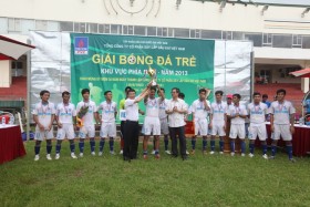 Giải bóng đá trẻ chào mừng kỷ niệm 30 năm ngày thành lập PVC