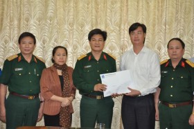 Công đoàn Dầu khí Việt Nam hỗ trợ nạn nhân pháo hoa Phú Thọ
