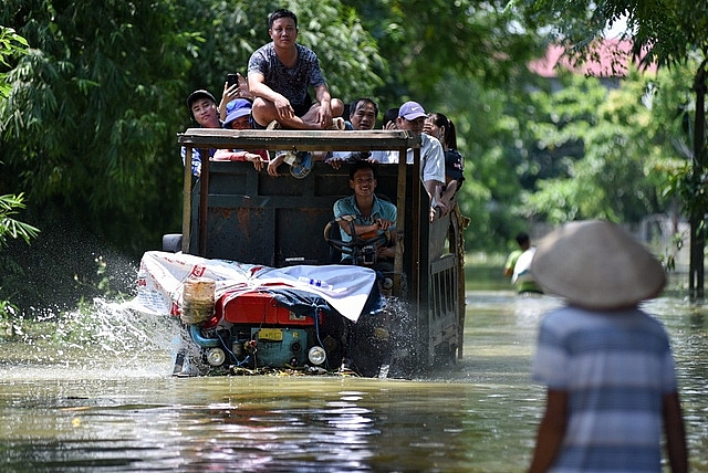 vung ron lu ha noi ngap trong bien nuoc nhin tu flycam