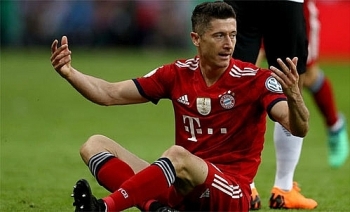 Bayern từ chối bán Lewandowski ngay cả với giá gấp rưỡi Ronaldo