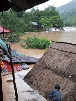 Nhiều huyện của Nghệ An chìm sâu trong nước