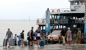 Hải Phòng bỏ lệnh cấm xe khách trên 29 chỗ ra đảo Cát Bà