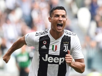 Khoảnh khắc ấn tượng khi C.Ronaldo ghi bàn cho Juventus