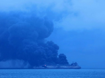 Tàu chở dầu của Iran bị cháy ở Biển Đông