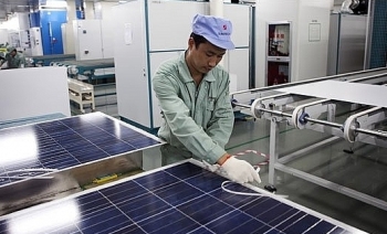Mỹ áp thuế bảo hộ với các tấm pin mặt trời của Trung Quốc