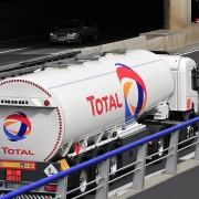 Total mua lại nhà sản xuất khí đốt "tái tạo" lớn nhất Pháp