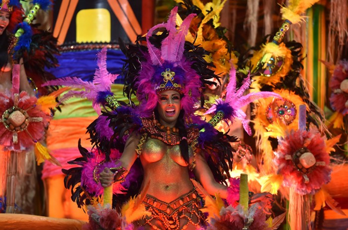 Tưng bừng lễ hội hóa trang tại Brazil