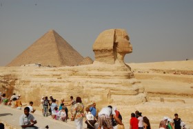 Ai Cập muốn cho thuê Kim tự tháp