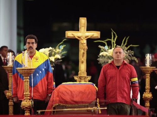Tổng thống Hugo Chavez đã bị đầu độc?
