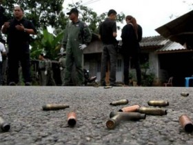 Thái Lan: Hòa đàm giữa chính phủ và quân nổi dậy