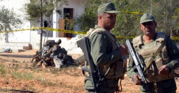 Đấu súng ở Tunisia: 15 người chết