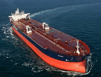 Cái lợi của giá dầu giảm: Nhu cầu tàu chở dầu tăng mạnh