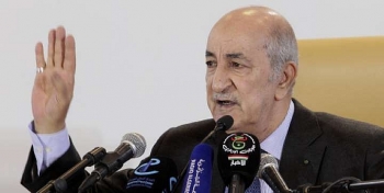 Algeria ban bố các biện pháp khẩn cấp để khắc phục sự sụp đổ của giá dầu