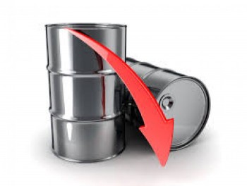 Báo động: Giá dầu châu Á giảm tới gần 8% sau thất bại của OPEC