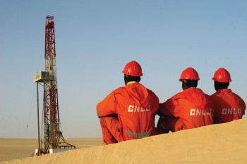 Tập đoàn dầu khí quốc gia Trung Quốc bắt đầu “méo mặt”