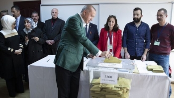 Đảng của ông Erdogan thất thế trong bầu cử ở Thổ Nhĩ Kỳ