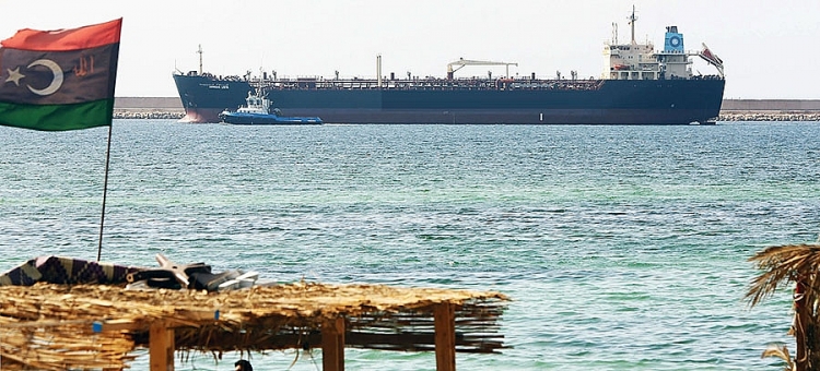 Libya đình chỉ xuất khẩu dầu từ một cảng lớn