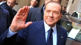 Silvio Berlusconi lãnh án 4 năm tù
