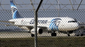 Tình báo Mỹ: Máy bay EgyptAir bị đánh bom
