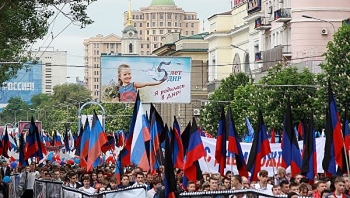 Hai nước cộng hòa vùng Donbass kỷ niệm 5 năm thành lập