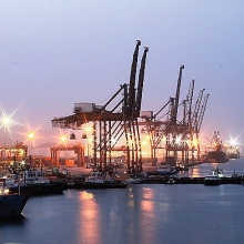 Cảng Fujairah - giải pháp thay thế cho eo biển Hormuz