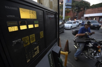 Bất chấp khủng hoảng, giá xăng dầu ở Venezuela vẫn gần như miễn phí