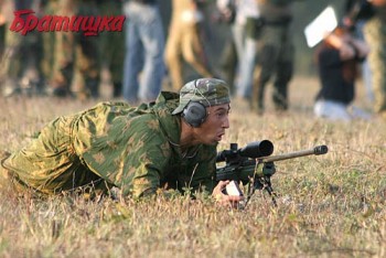 Xem lính bắn tỉa Nga làm bài thi