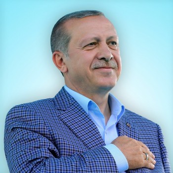 Tổng thống Thổ Nhĩ Kỳ bị tố xài bằng giả