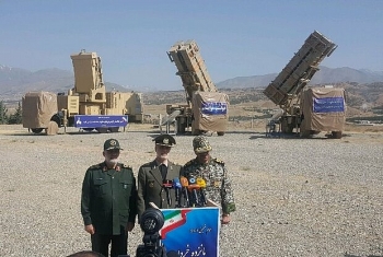Iran giới thiệu hệ thống phòng thủ tên lửa mới trong bối cảnh căng thẳng ở vùng Vịnh