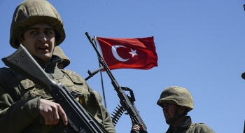 Thổ Nhĩ Kỳ triển khai quân dọc biên giới Syria