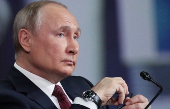 Tổng thống Putin: Mỹ đang theo còn đường của Liên Xô cũ