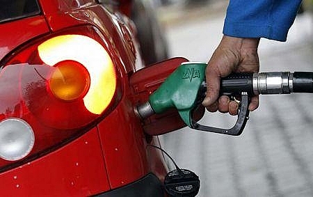 Nigeria gia hạn hệ thống trợ cấp nhiên liệu, IMF lo ngại